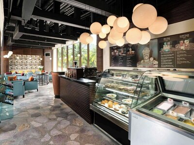 Pullman Phuket Karon Beach Resort, , Тайланд