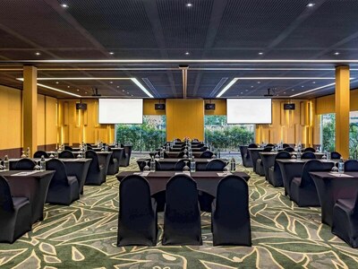 Pullman Phuket Karon Beach Resort, , Тайланд