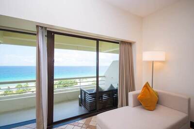 Pullman Phuket Karon Beach Resort - Deluxe Room, 1 Double Bed, Sea View