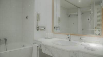 Radisson Blu Palace Resort & Thalasso, Djerba - Superior Room, Terrace