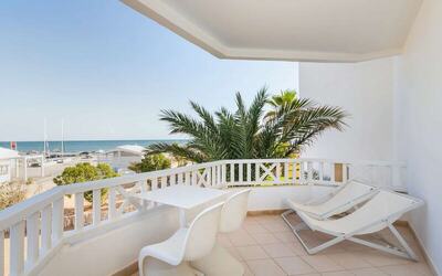 Radisson Blu Palace Resort & Thalasso, Djerba - Family Room, Terrace