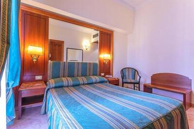 Raeli Hotel Lazio - Standard Double Or Twin Room