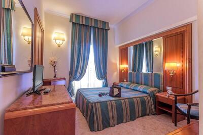 Raeli Hotel Lazio - Standard Double Or Twin Room