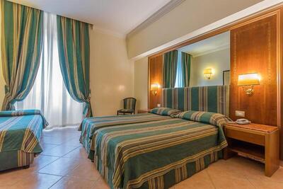 Raeli Hotel Lazio - Triple Room
