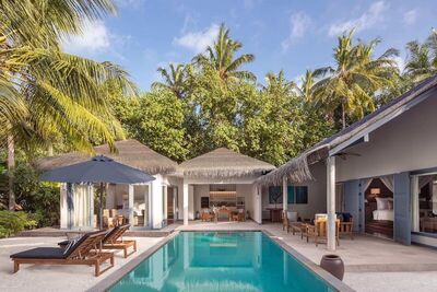 Raffles Maldives Meradhoo Resort - Room, 2 Bedrooms, Private Pool, Beachside (Sunset)