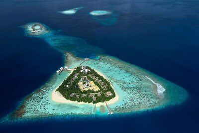 Raffles Maldives Meradhoo Resort, , Малдиви
