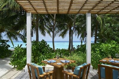 Raffles Maldives Meradhoo Resort, , Малдиви