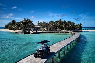 Raffles Maldives Meradhoo Resort, , Малдиви