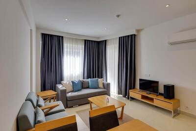 Ramada Hotel & Suites by Wyndham Kusadasi - Junior Suite
