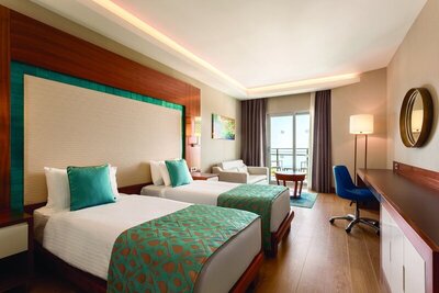 Ramada Hotel & Suites by Wyndham Kusadasi - Room, Smoking
