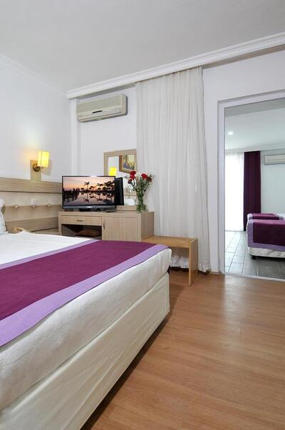 Ramira Beach Hotel - Family Room with Sea View