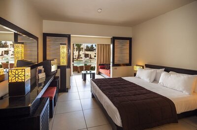 Reef Oasis Beach Aqua Park Resort - Superior Room, Garden View