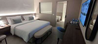 Reef Oasis Beach Aqua Park Resort - Deluxe Family Room