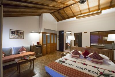 Reethi Beach Resort - Water Villa