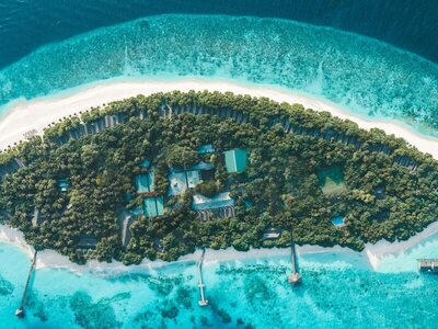 Reethi Beach Resort, , Малдиви