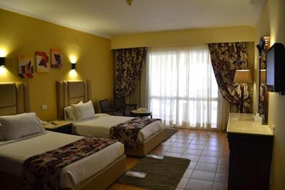 Regency Plaza Aqua Park and Spa Resort - Royal Triple Sea View