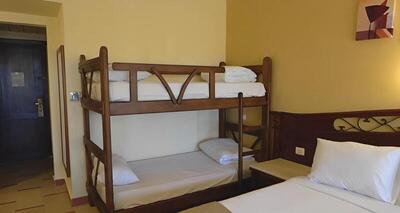 Regency Plaza Aqua Park and Spa Resort - Superior Family Room