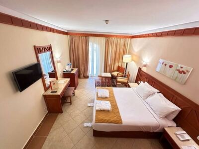 Romance Regency Club - Romantic Double Room, Pool View