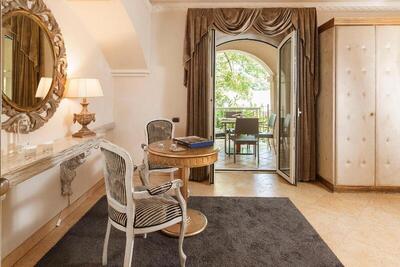 Romano Palace Luxury Hotel - Suite With Terrace