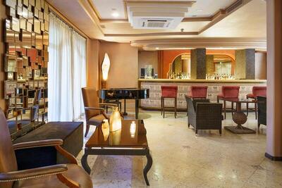 Romano Palace Luxury Hotel, Катания, Италия