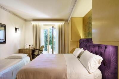 Romano Palace Luxury Hotel - Classic Triple Room With Terrace