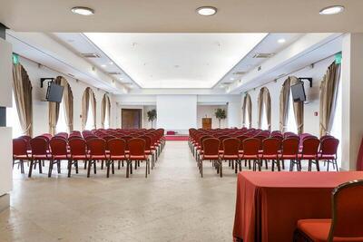 Romano Palace Luxury Hotel, Катания, Италия