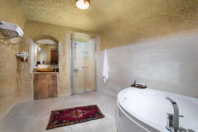 Romantic Cave Hotel - Junior Suite