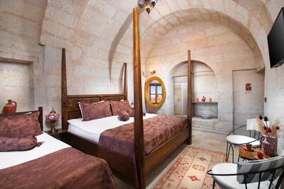 Romantic Cave Hotel - Deluxe Double Room
