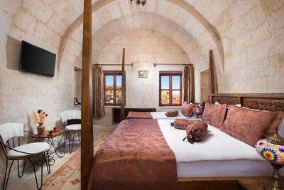 Romantic Cave Hotel - Deluxe Double Room