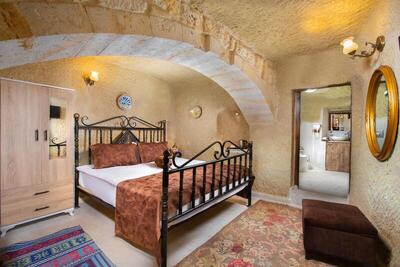 Romantic Cave Hotel - Standard Double Room