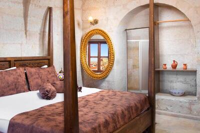 Romantic Cave Hotel - Deluxe Double Room