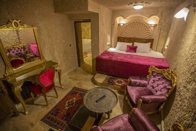 Royal Cave Hotel - Deluxe Suite with Turkish Bath