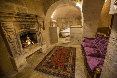 Royal Cave Hotel - King Suite with Turkish Bath