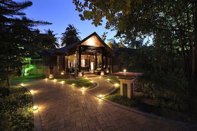 Royal Island Resort & Spa, , Малдиви