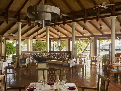 Royal Island Resort & Spa, , Малдиви