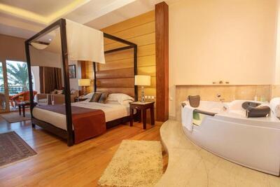 Royal Savoy Sharm El Sheikh - Royal Savoy Junior Suite with Jacuzzi (Adults Only)