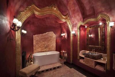 Sacred House - Superior Deluxe Room