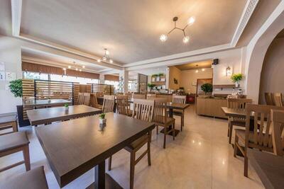 Sarantis Hotel, Касандра, Гърция