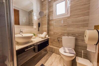 Sarantis Hotel, Касандра, Гърция