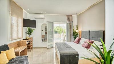 Sarantis Hotel - Junior Suite with Private Pool