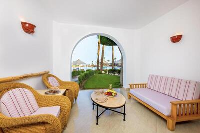 Savoy Sharm El Sheikh - Standard King Room with Pool View