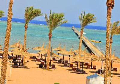Sea Beach Aqua Park Resort - Deluxe Triple Room with Sea View - Egyptians and Residents Only