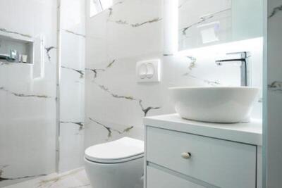 Seaside Hotel - Double Room with Balcony and Sea View