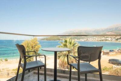 Seaside Hotel - Double Room with Balcony and Sea View