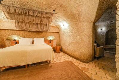 SEDİRLİ KONAK HOTEL - Suite With Hot Tub