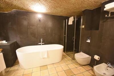 SEDİRLİ KONAK HOTEL - Deluxe Double Room With Bath