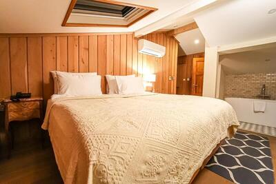SEDİRLİ KONAK HOTEL - Studio With Balcony