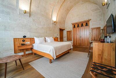 SEDİRLİ KONAK HOTEL - Deluxe Queen Room