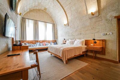 SEDİRLİ KONAK HOTEL - Deluxe Queen Room