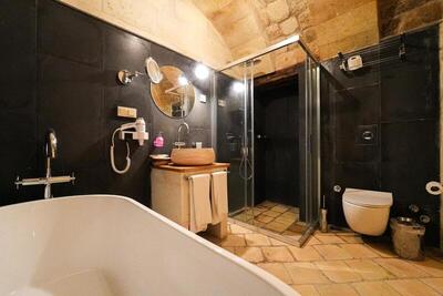SEDİRLİ KONAK HOTEL - Suite With Hot Tub